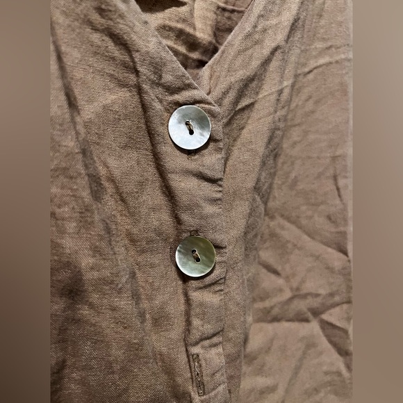 Short Sleeve Pheasant Blouse - Picture 3 of 4